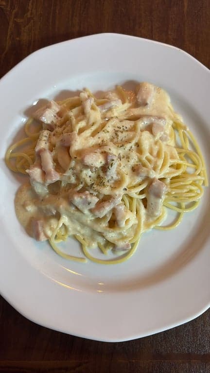 Espaguetis a la carbonara